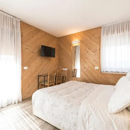 Vescovi Hotel 3*