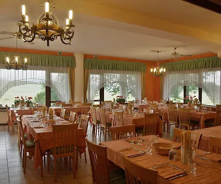 Hotel Vescovi