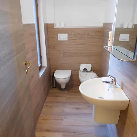 Hotel Vescovi 3*